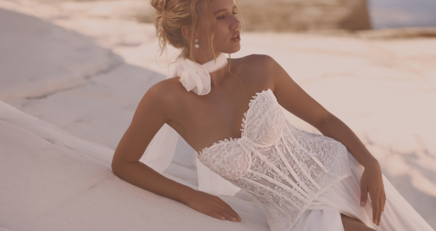 YuNa Design bridal fashion brand